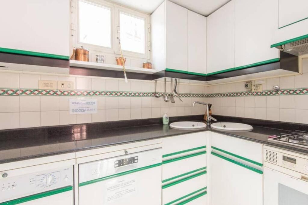 Pallaro Terrace Apartment Рим Екстериор снимка