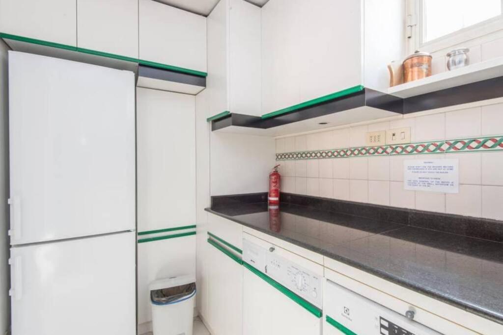 Pallaro Terrace Apartment Рим Екстериор снимка