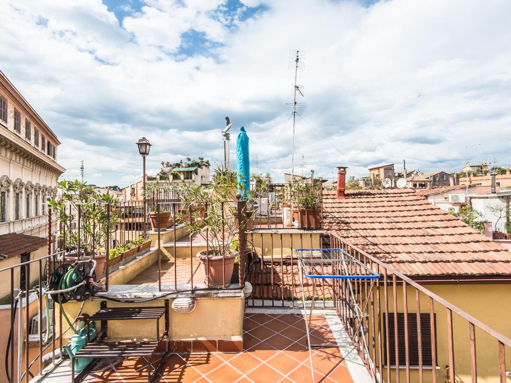 Pallaro Terrace Apartment Рим Екстериор снимка